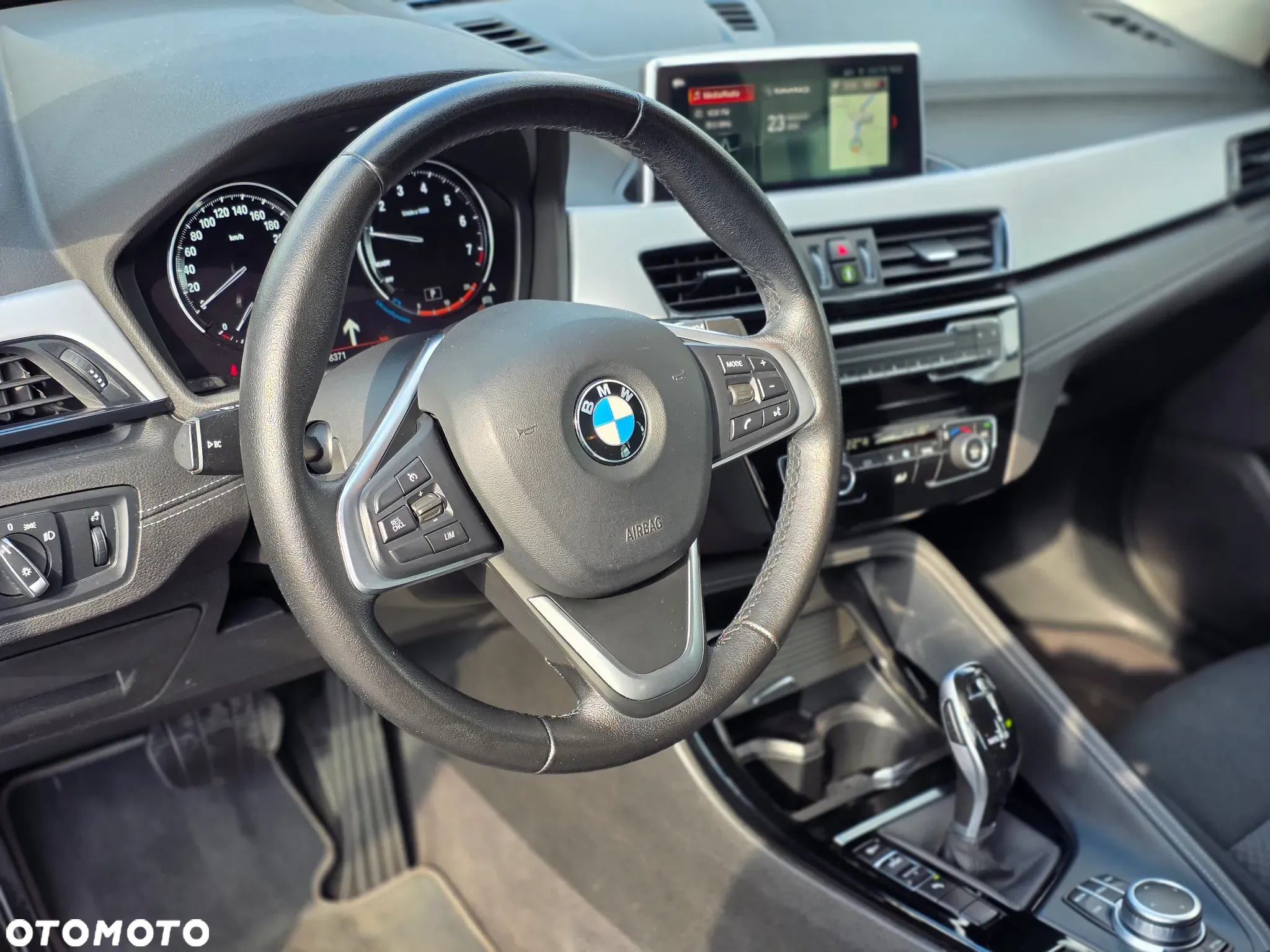BMW X2 sDrive18i GPF Business Edition - 18