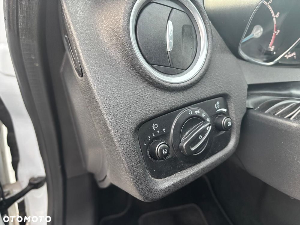 Ford Fiesta 1.0 EcoBoost STart-Stop ST-LINE - 22