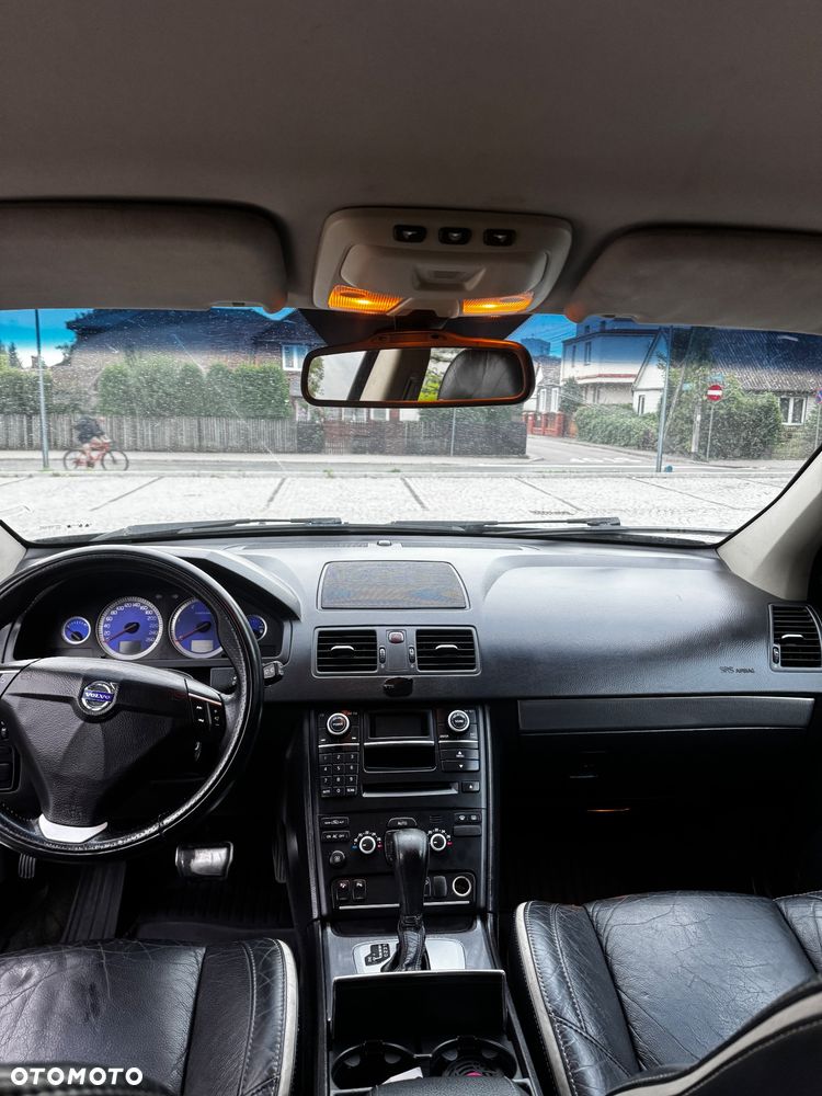 Volvo XC 90 - 8