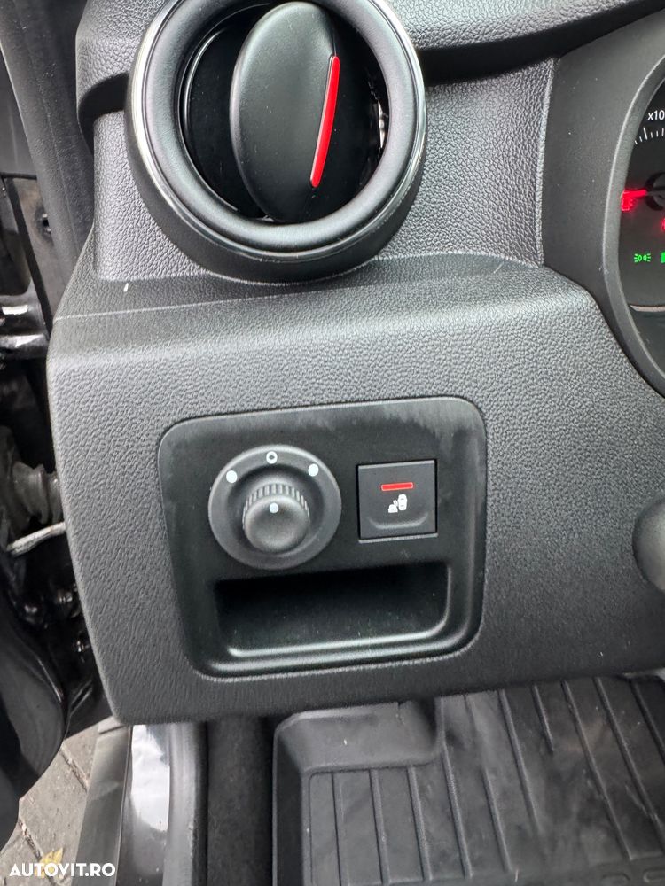 Dacia Duster Blue dCi 115 4WD Prestige - 11