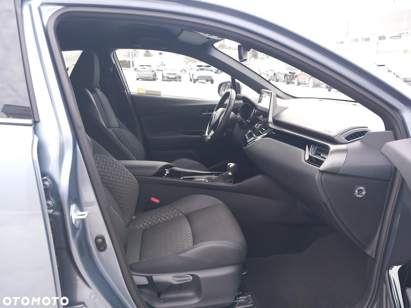 Toyota C-HR - 6