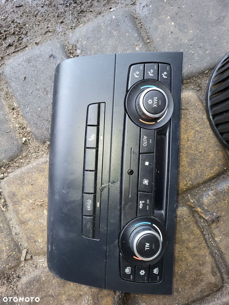Panel klimatyzacji taśma komplet bmw 1 e87 2010r