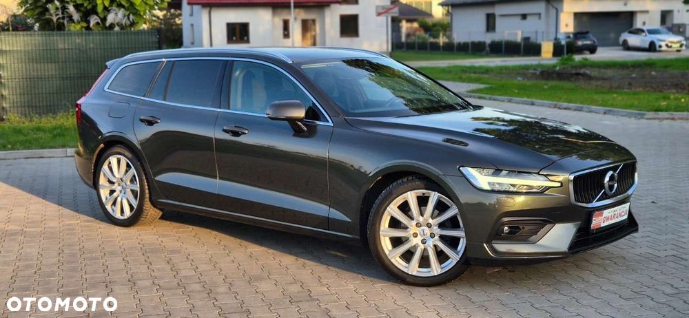 Volvo V60 D3 Geartronic Momentum Pro - 24