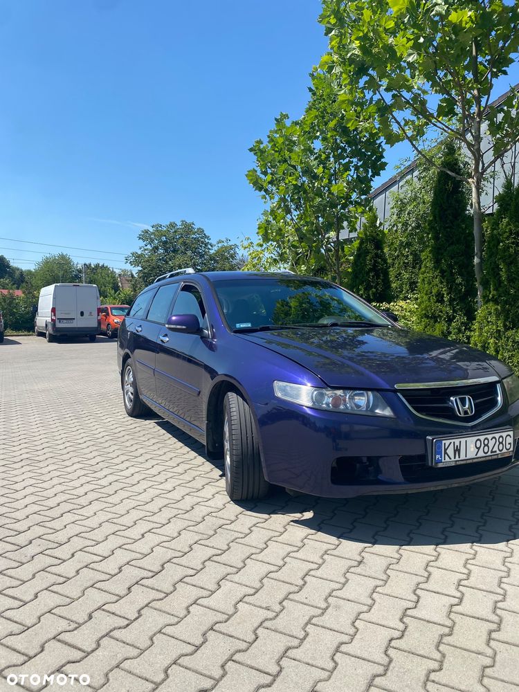 Honda Accord - 1