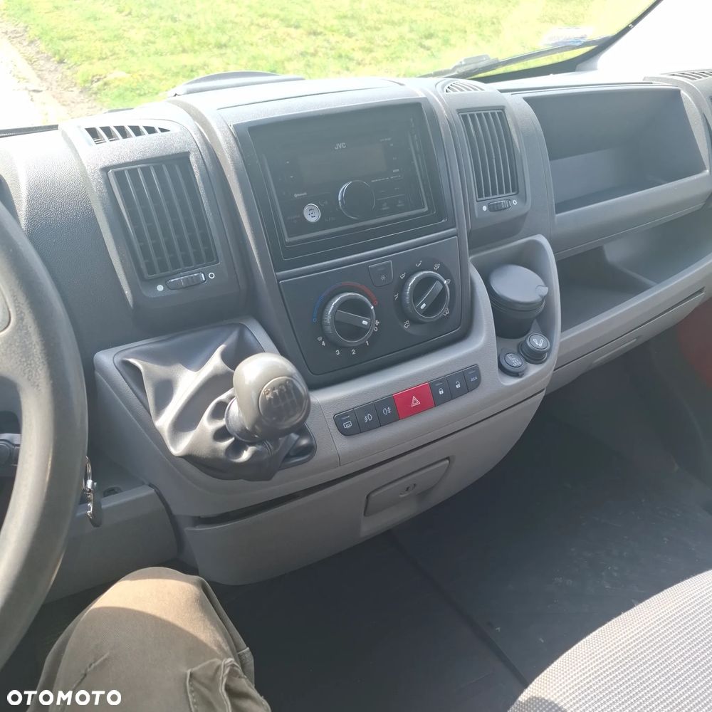 Peugeot Boxer L1H1 Luxus - 4