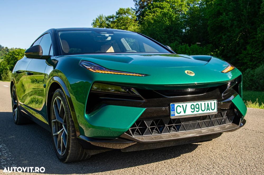 Lotus Eletre - 27