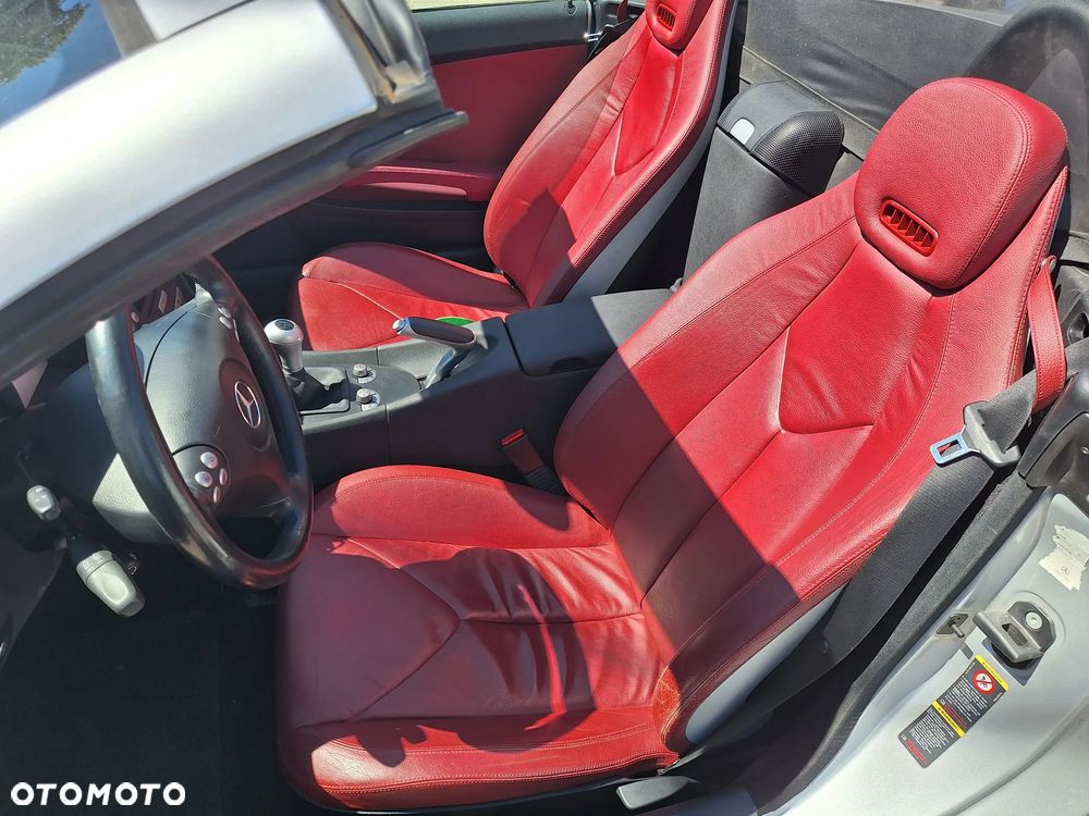 Mercedes-Benz SLK - 9