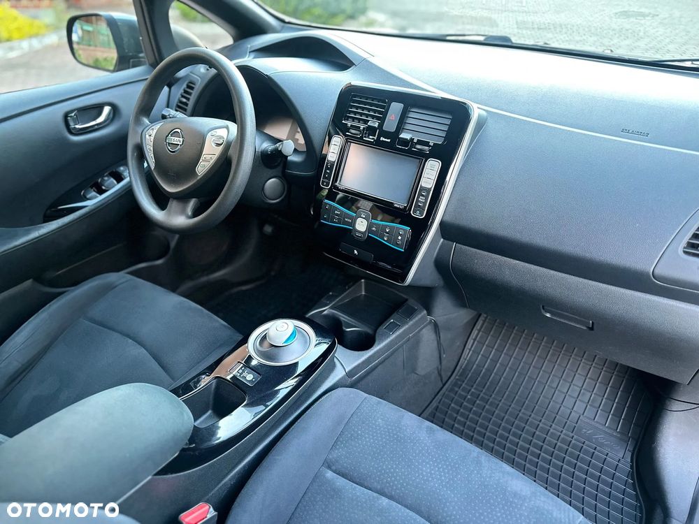 Nissan Leaf 24kWh Acenta - 18