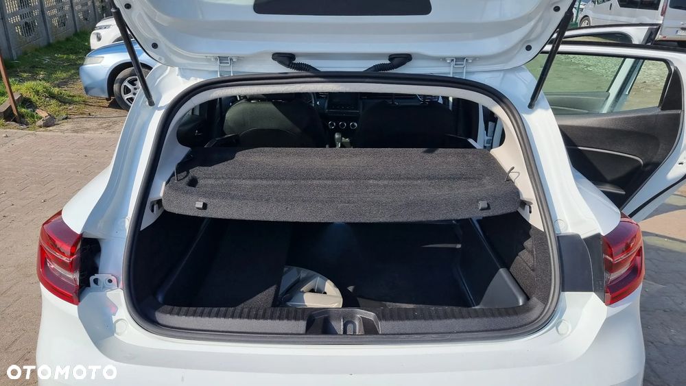 Renault Clio E-TECH 140 INTENS - 26