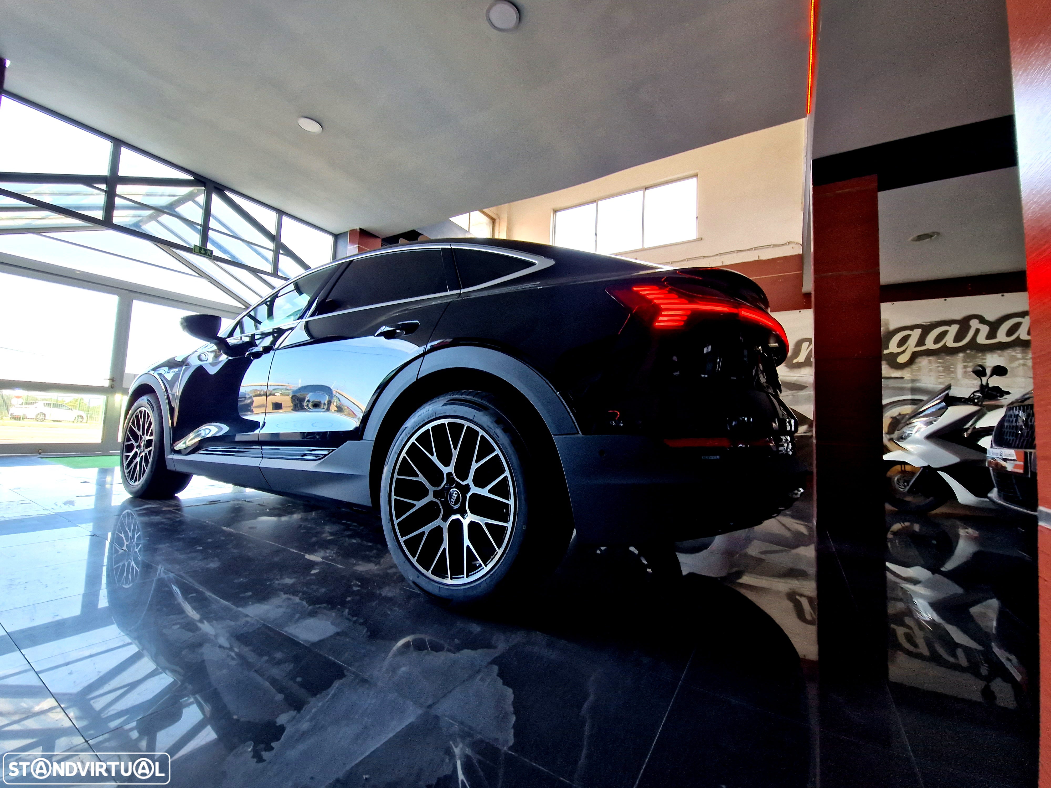 Audi e-tron Sportback 50 quattro Advanced - 13