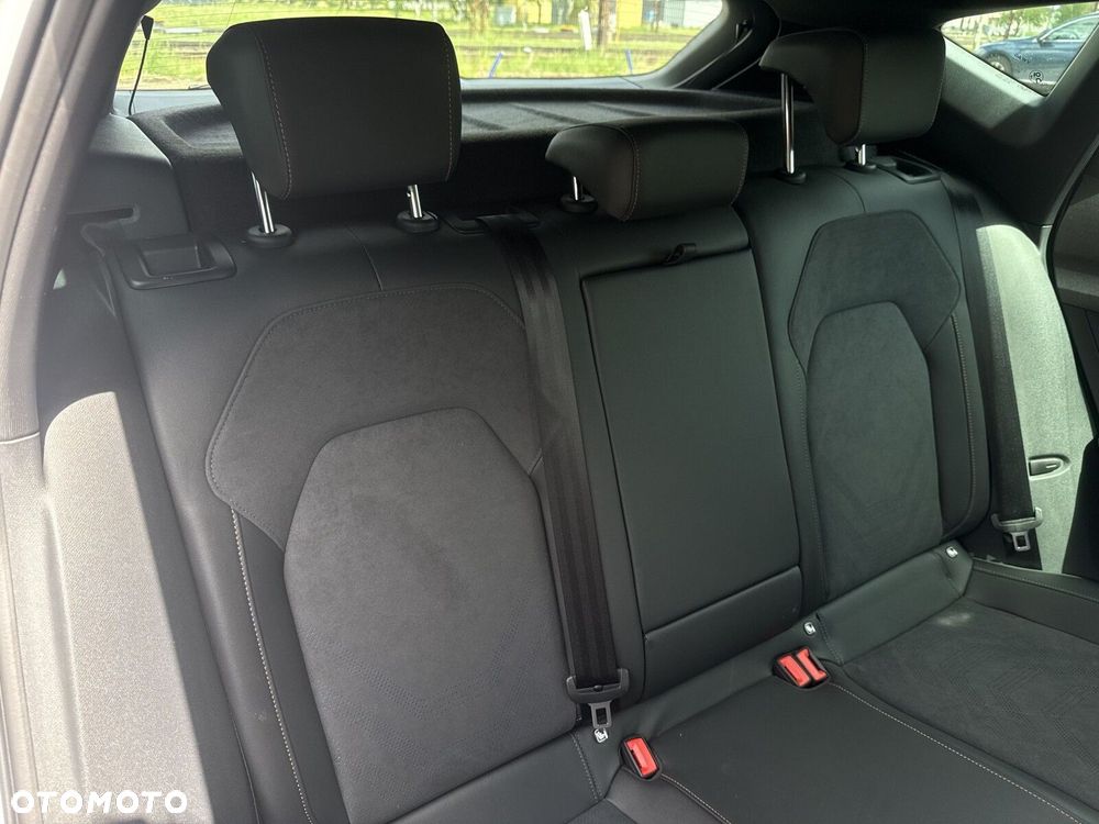 Cupra Formentor 1.5 eTSI mHEV DSG - 37