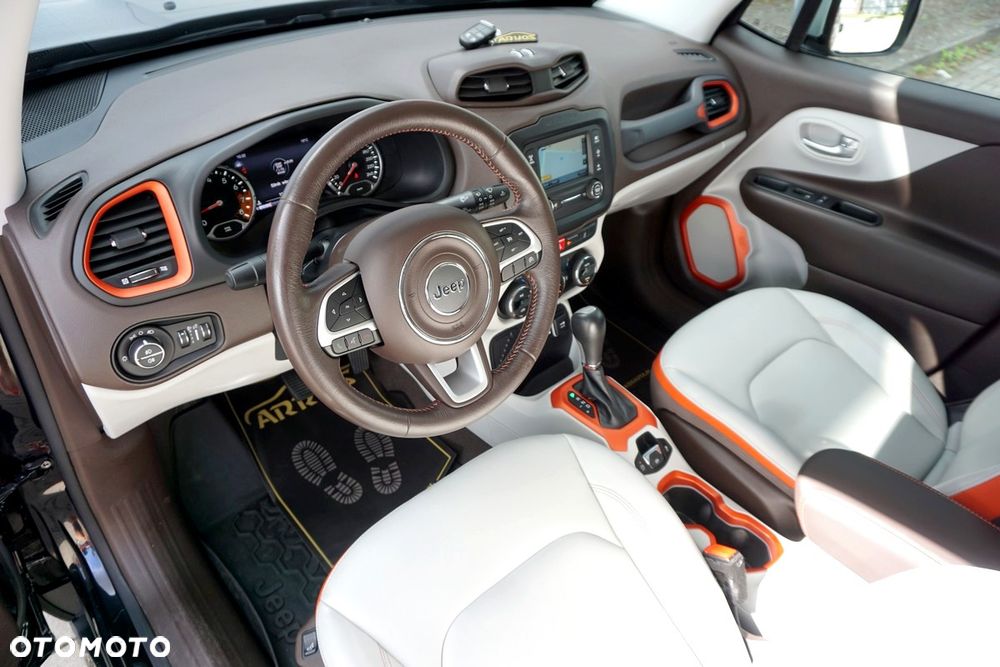 Jeep Renegade 1.4 MultiAir Limited FWD S&S - 25