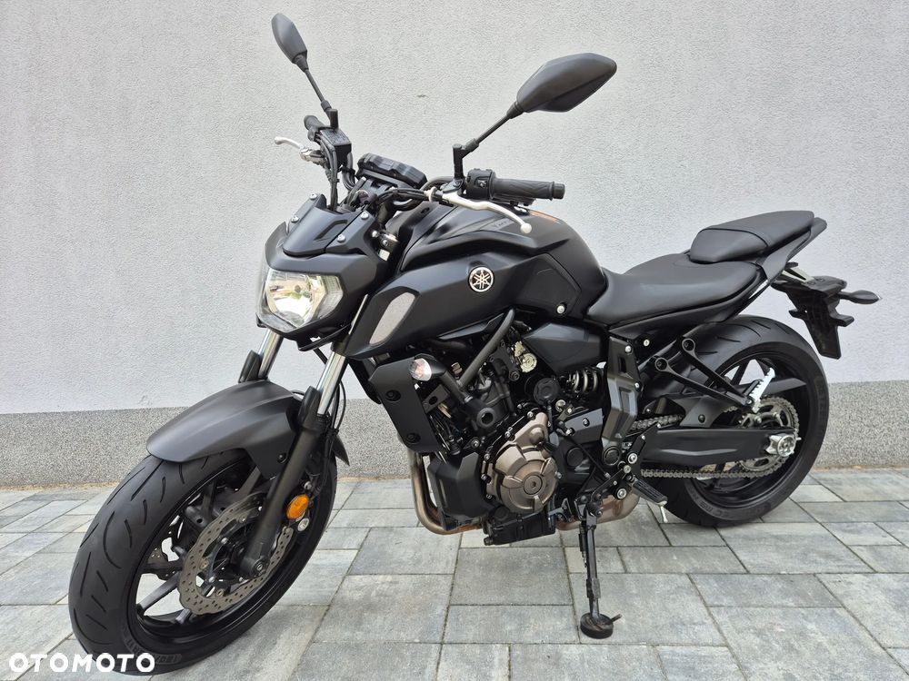 Yamaha MT - 2