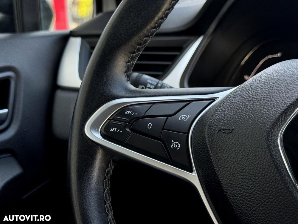 Renault Captur - 10