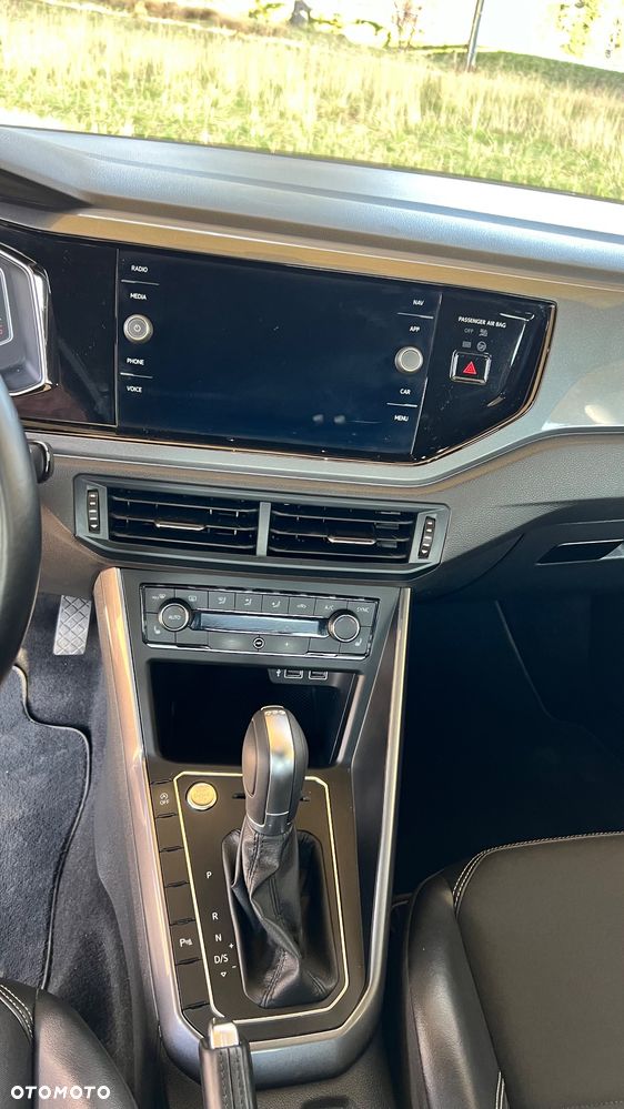 Volkswagen Polo 1.0 TSI Highline DSG - 16