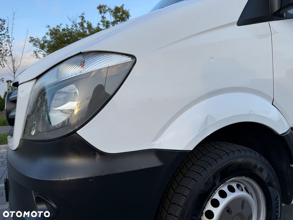 Mercedes-Benz Sprinter - 6