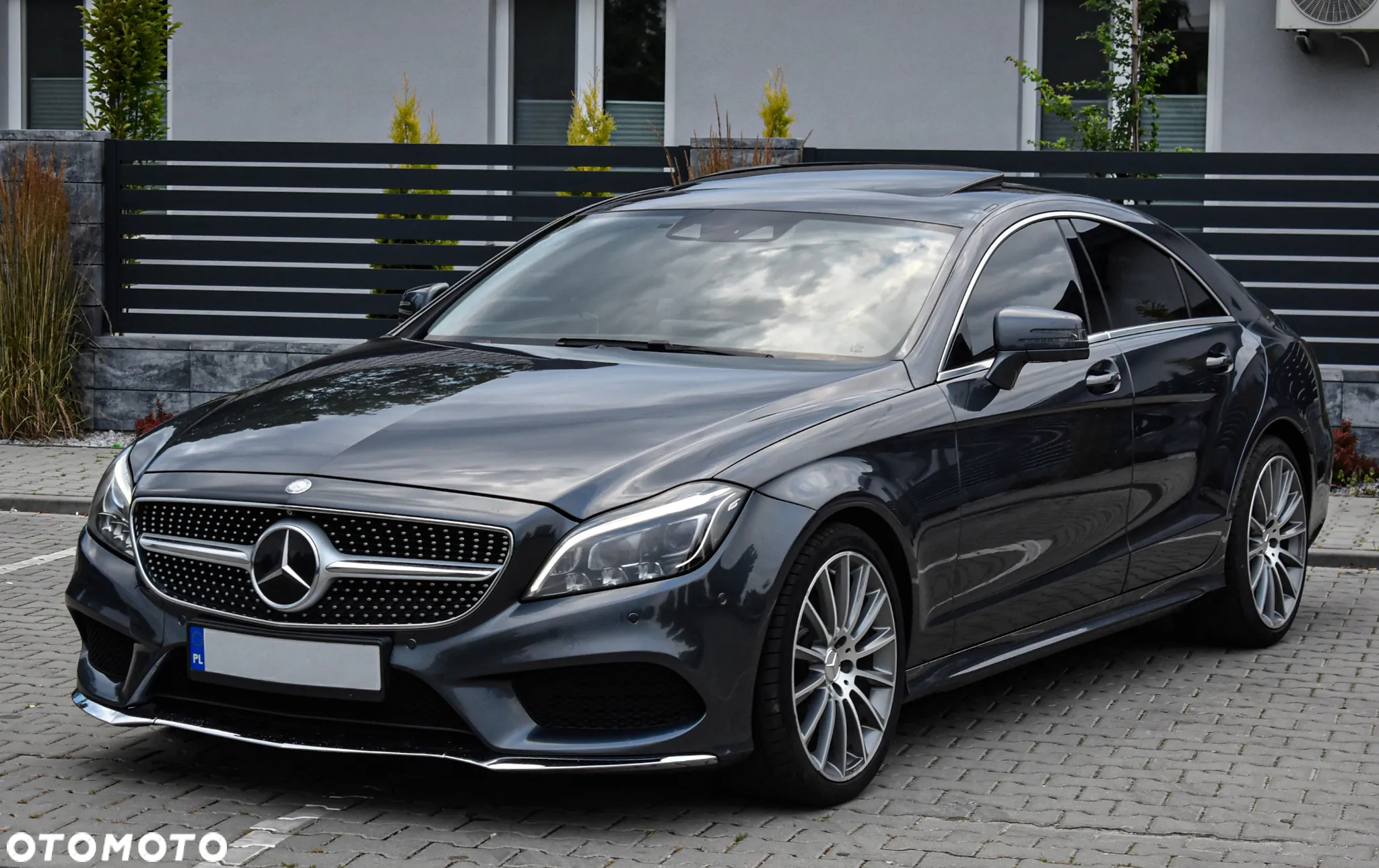 Mercedes-Benz CLS - 22