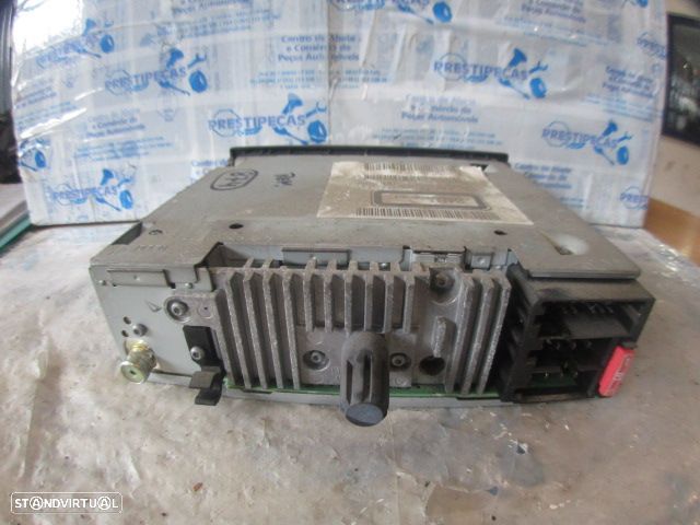 Radios 281112231R RENAULT TRAFIC 2 2010 2.0DCI 90CV 4P BRANCO ORIGINAL - 2