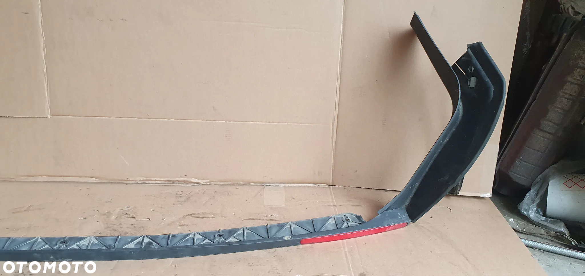 Listwa zderzaka tył tylna Audi A8 D3 4E0807417B - 3