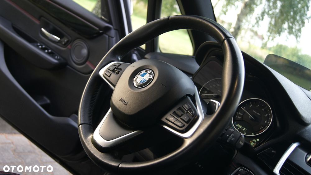 BMW Seria 2 225i Sport-Aut Luxury Line - 34