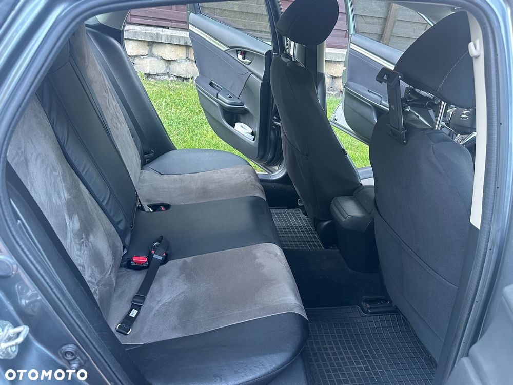 Honda Civic 1.5 T Elegance - 9