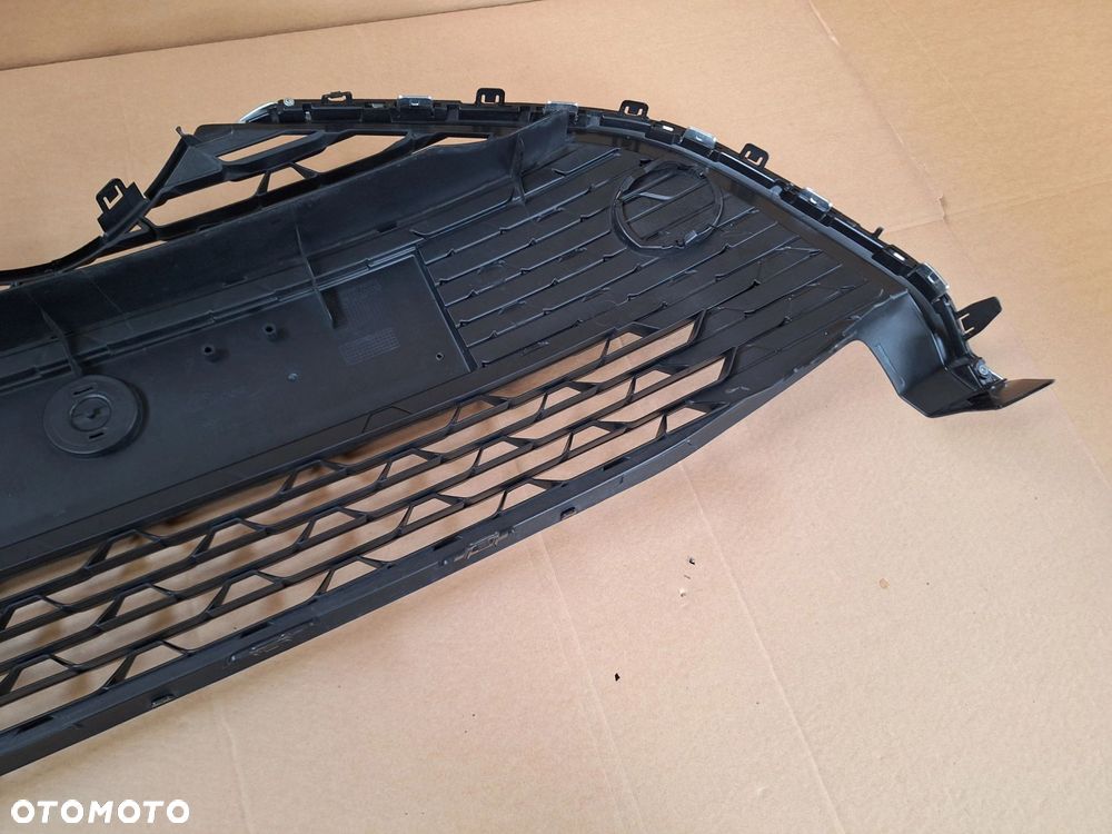 TOYOTA YARIS III LIFT 14-17 KRATKA ATRAPA ŚRODKOWA ZDERZAKA PRZÓD+CHROMY ORYG. TOYOTA 53102-0D060 / 53112-0D410 WYSYŁKA - 15