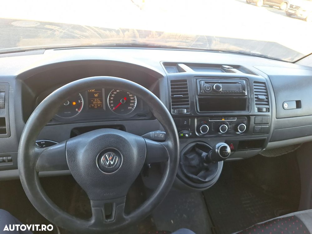 Volkswagen Transporter - 18