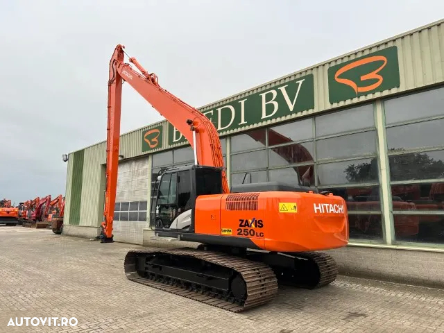 Hitachi ZX250LC-5B Long Reach 17 M - 7
