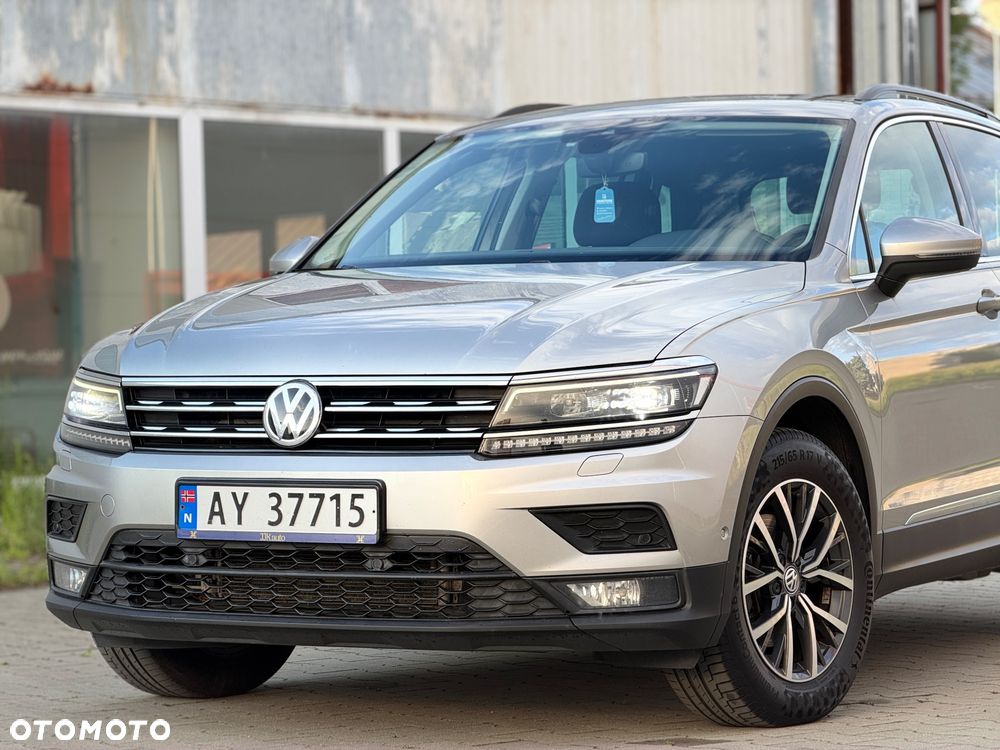 Volkswagen Tiguan 1.4 TSI DSG BlueMotion Technology Exclusive - 24