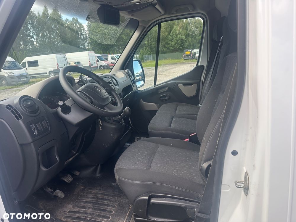 Opel Movano - 8