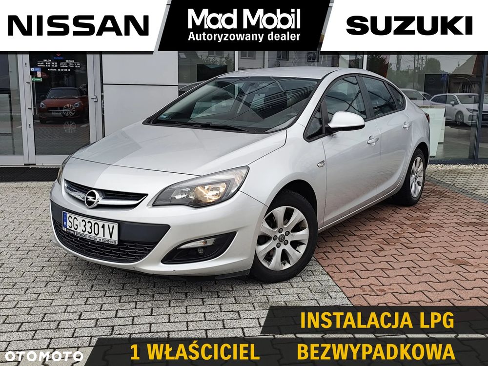 Opel Astra 1.6 Business EU6 - 1