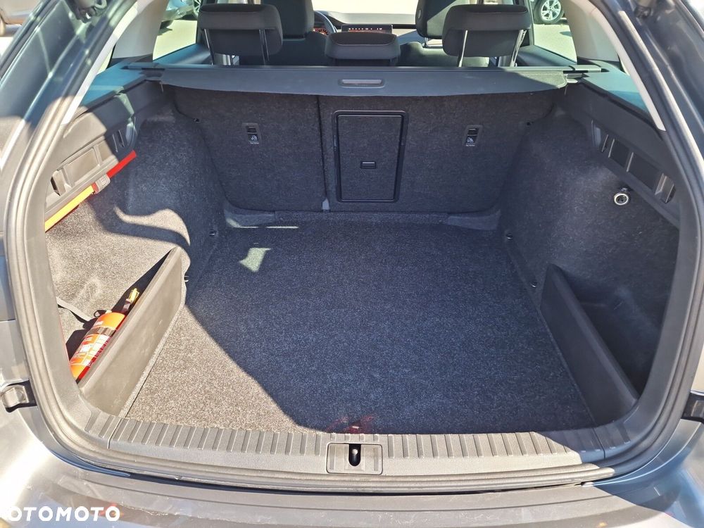 Skoda Octavia 1.5 TSI mHEV Selection DSG - 19