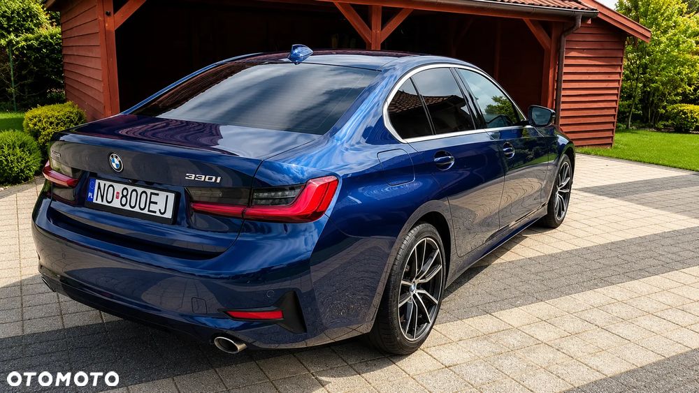 BMW Seria 3 330i Luxury Line sport - 7