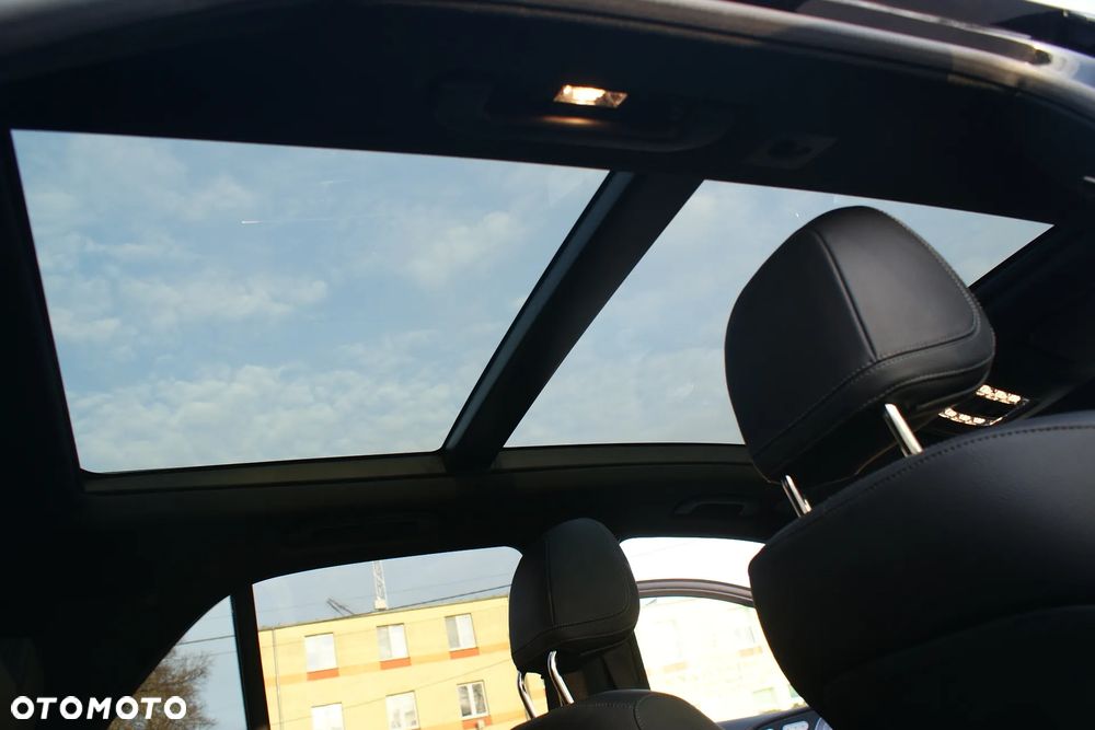 Mercedes-Benz GLE - 22