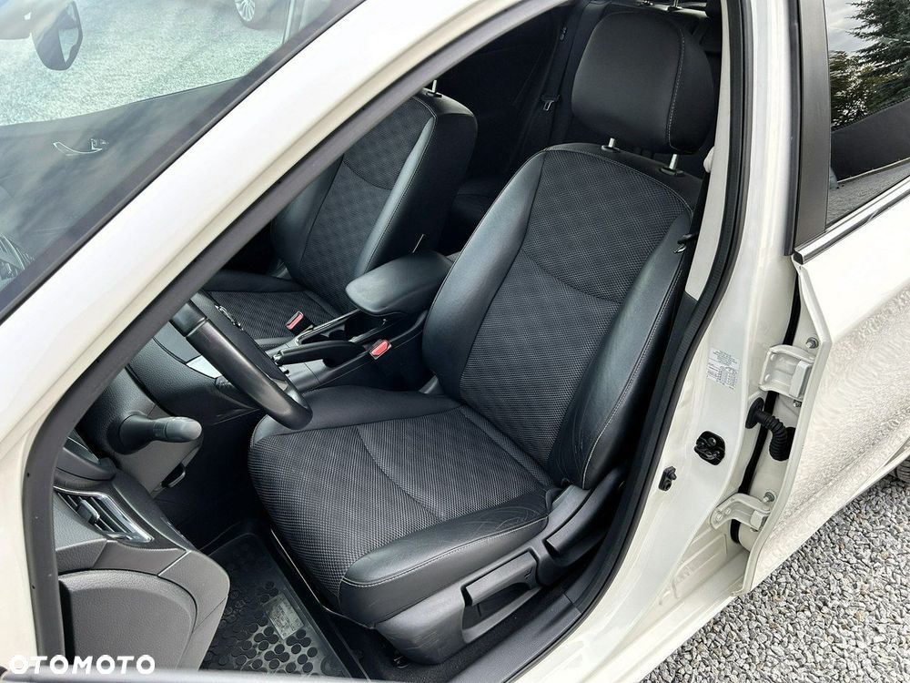 Nissan Pulsar 1.2 DIG-T Tekna - 11