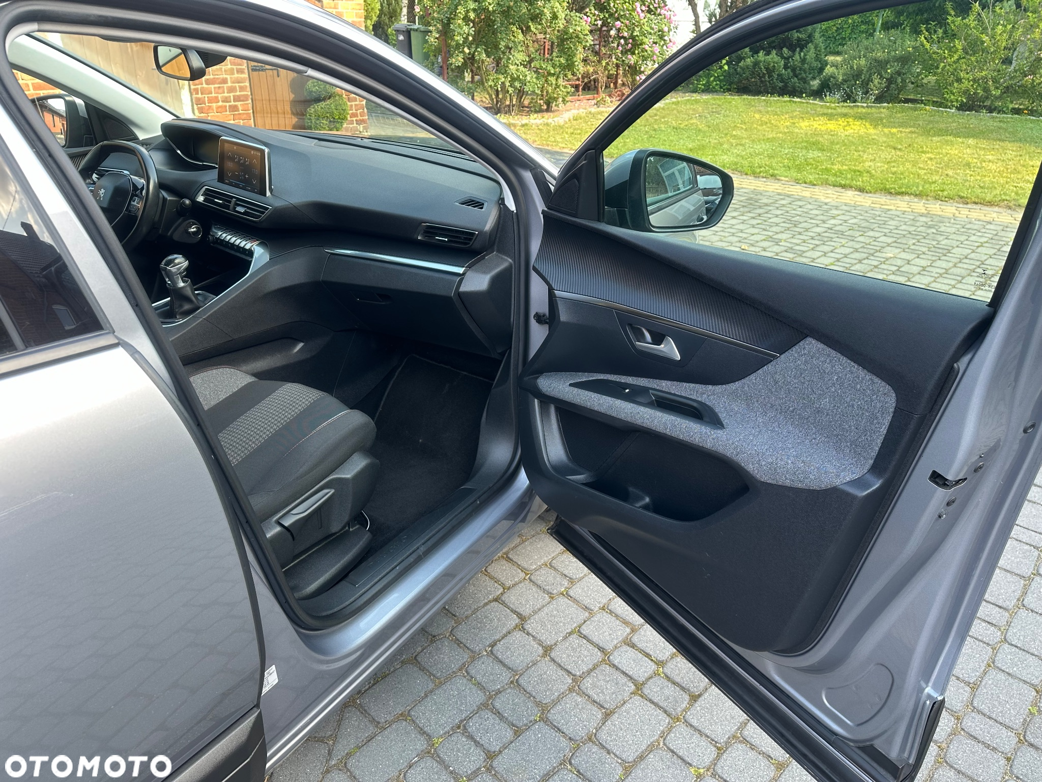 Peugeot 3008 - 19