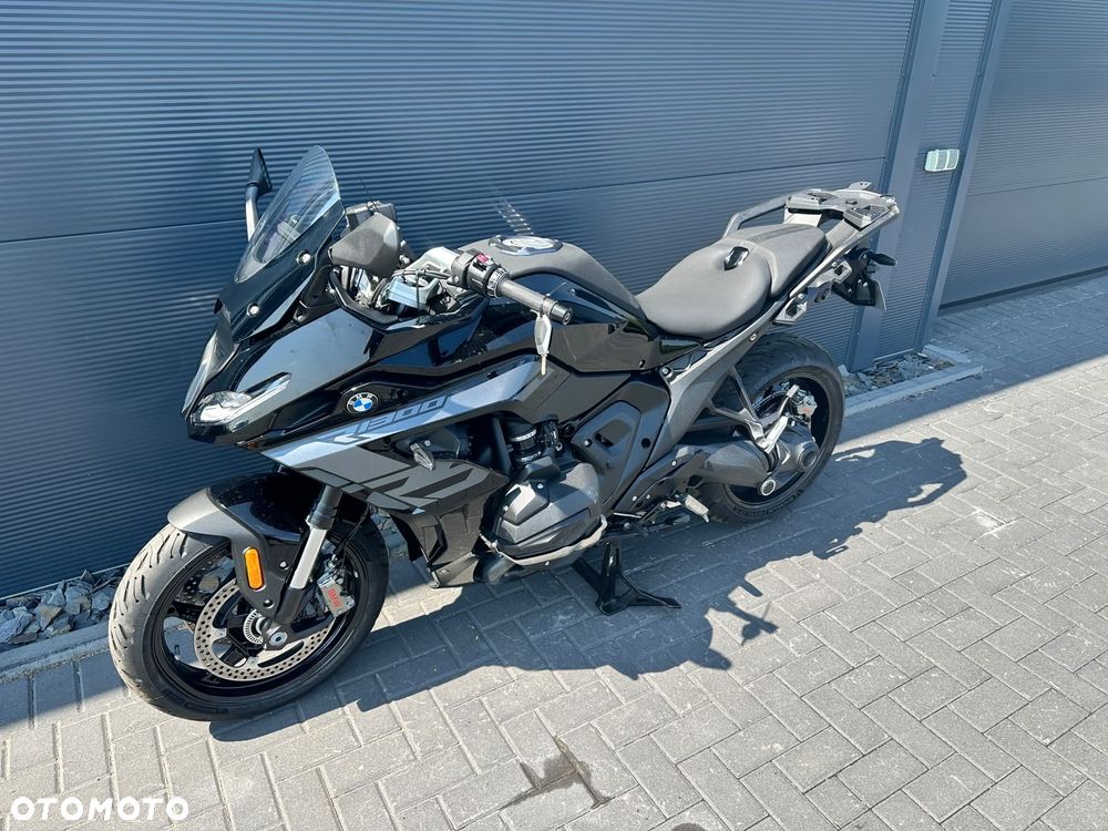 BMW R - 1