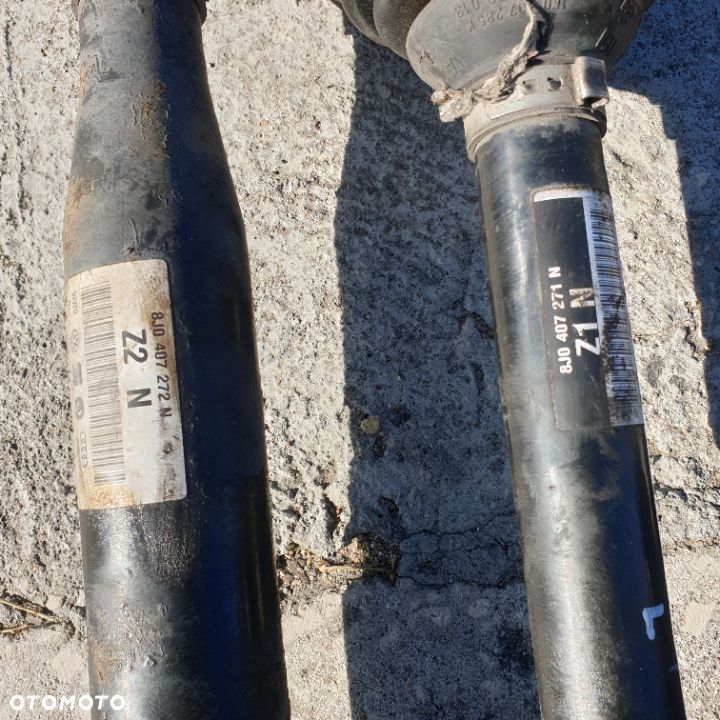 AUDI TT II 8J 2.0 TFSI POLOS PRAWA 8J0407272N 12R - 2