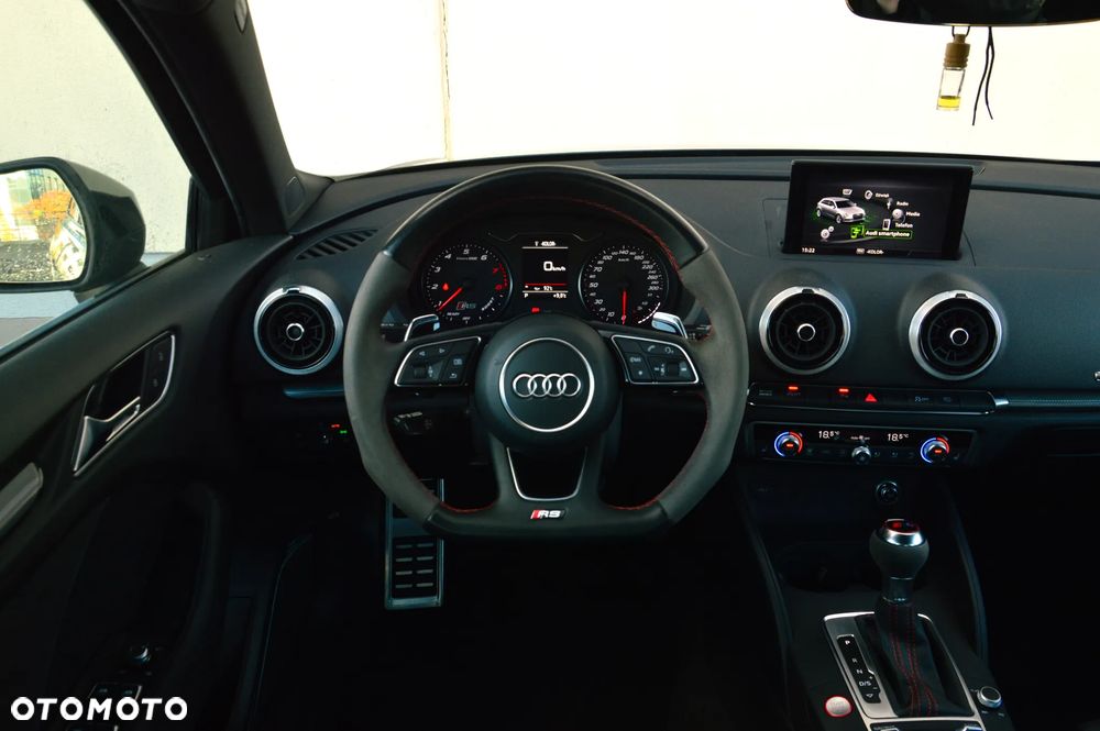 Audi RS3 Sportback 2.5 TFSI Quattro S tronic - 24