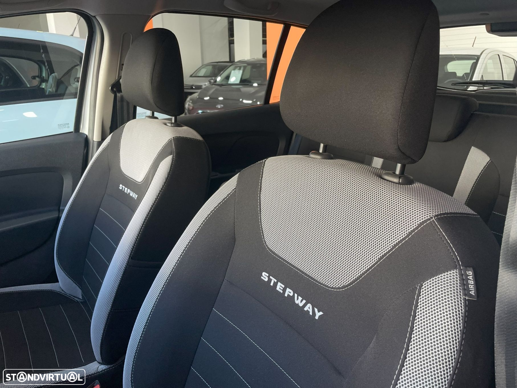 Dacia Sandero 0.9 TCe Comfort - 13