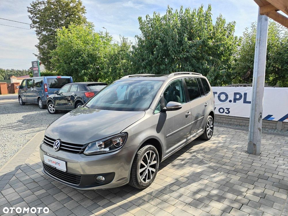 Volkswagen Touran 1.6 TDI DPF BlueMotion Technology STYLE - 4