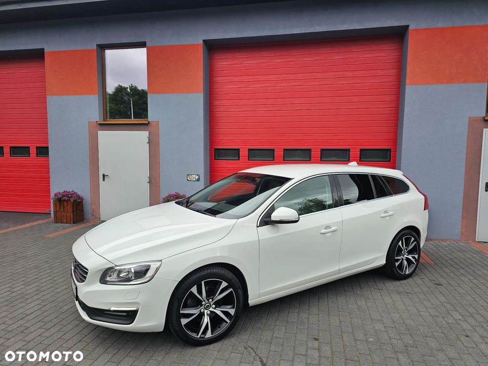 Volvo V60 D2 Drive-E Momentum - 21