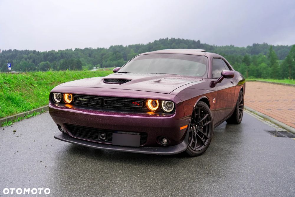 Dodge Challenger 6.4 Scat Pack - 1