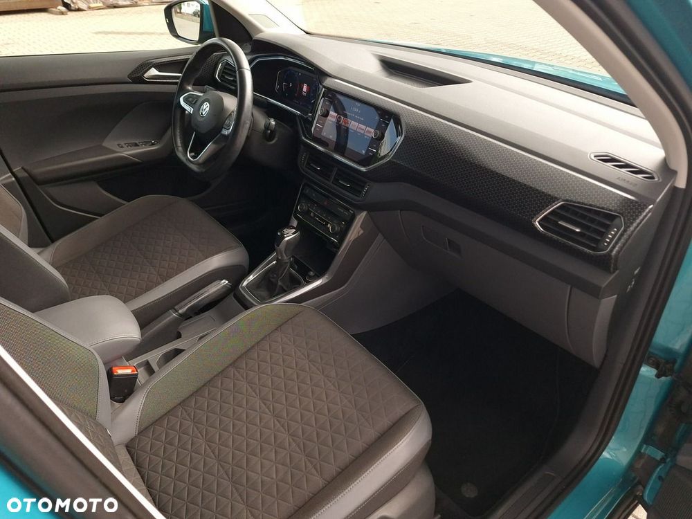 Volkswagen T-Cross 1.0 TSI Style DSG - 29