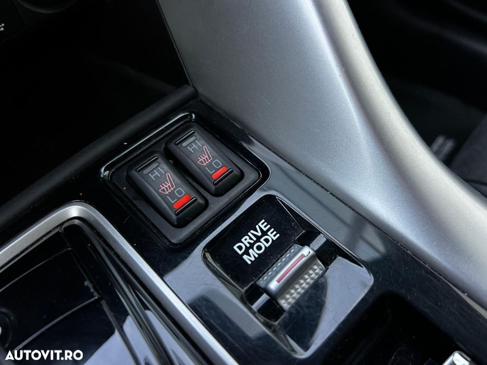 Mitsubishi Eclipse-Cross Plug-In Hybrid 4WD Plus Select - 15