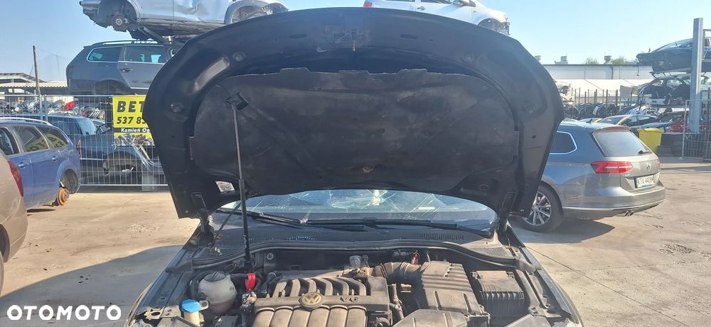 Volkswagen Passat CC Maska Pokrywa Komory Silnika Kod Lakieru LC9X - 23