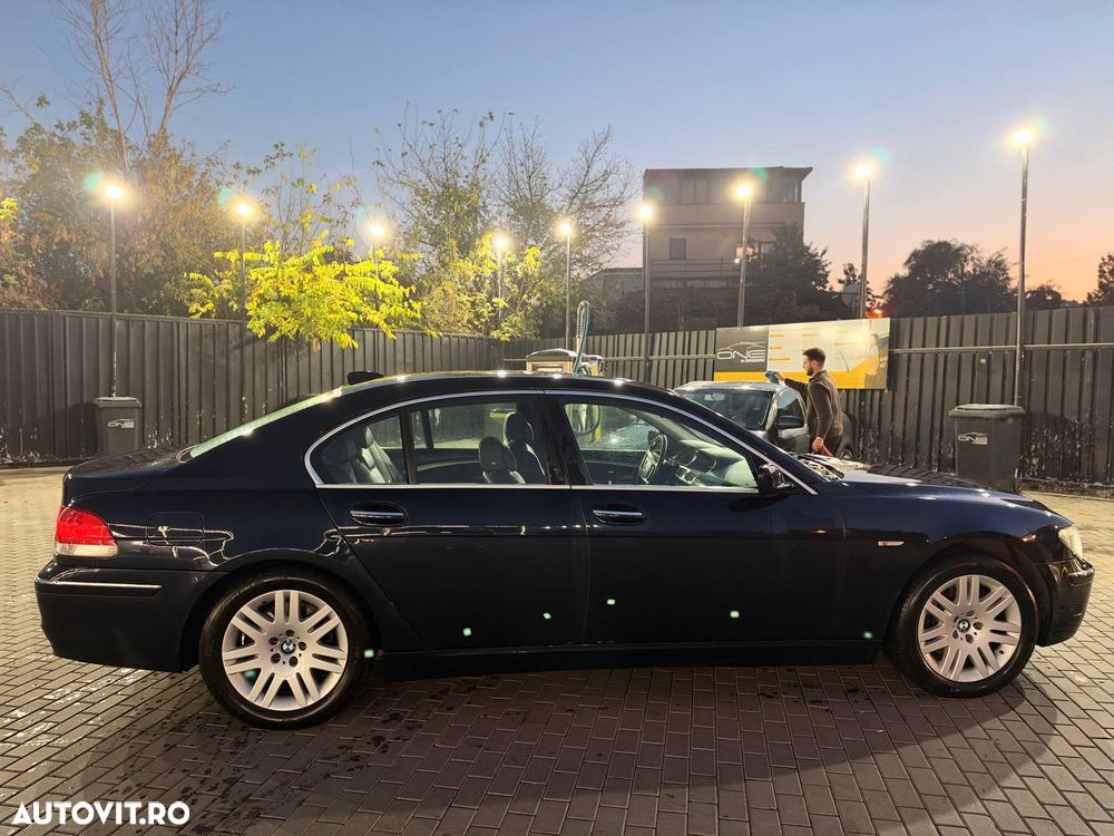 BMW Seria 7 - 23