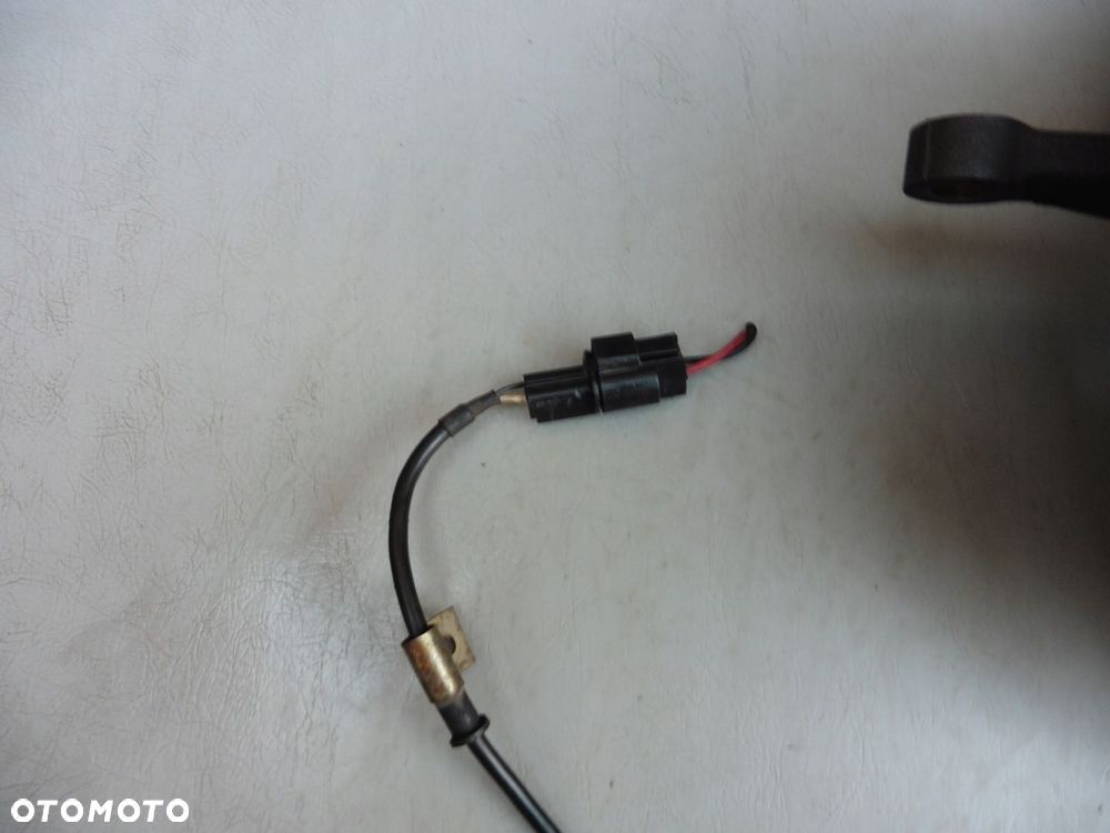 ZWROTNICA PIASTA PRAWY PRZÓD MITSUBISHI ECLIPSE 2,0i 16v 1995r - 2