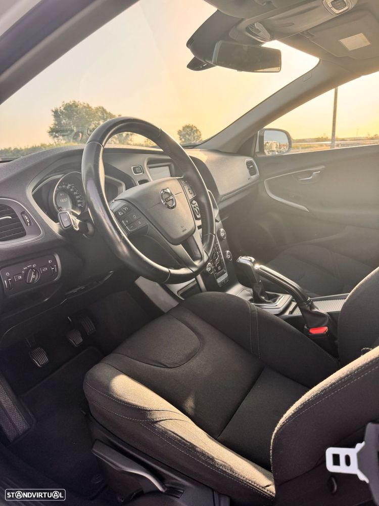 Volvo V40 2.0 D2 Kinetic Eco - 5