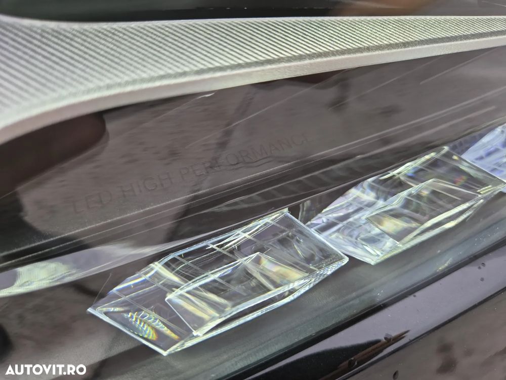 Mercedes-Benz CLA 180 7G-DCT - 22